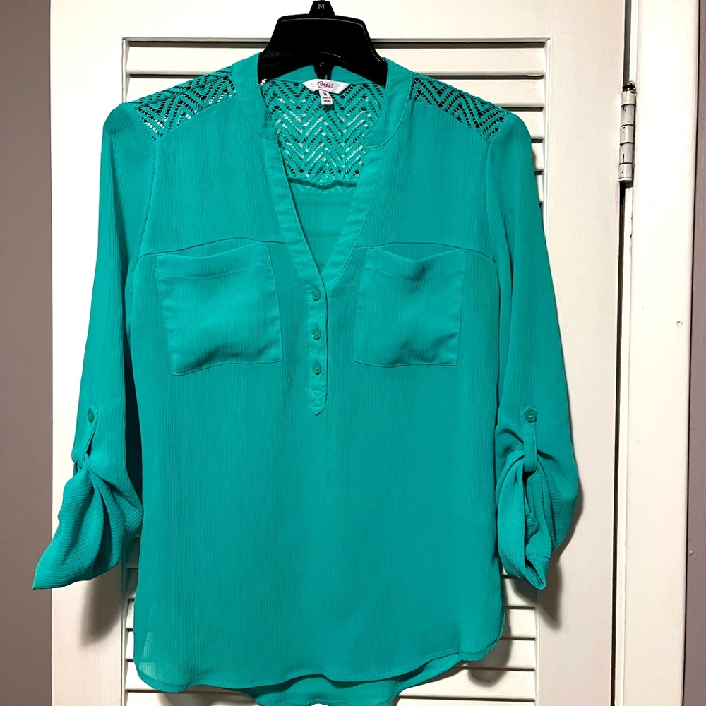 Women’s Teal Blouse